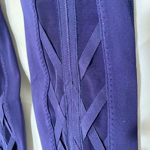 LULULEMON SUPER HIGH RISE TIGHT Sz 4 NWOT
